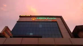 Hotel Green Plaza - Image 2