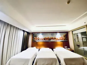 Vienna Hotel Foshan Lecong Furniture Mall - Image 5