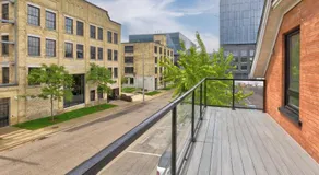 ENTIRE 1 BEDROOM APARTMENT ACROSS FROM GOOGLE - br5 - Image 5