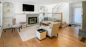 Lakeshore Retreat - Image 1