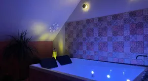 Logement à thème médiéval avec balneo - Image 3