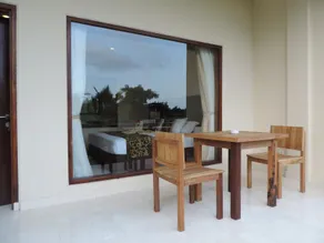 Arnawa Bungalow - Image 3