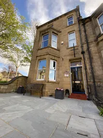 Tate House - Image 5
