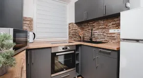 Reborn Lux Apartments - Image 3