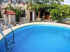 Tolle Wohnung mit privatem Pool, Grill und Garten | Haustiere erlaubt - Image 3