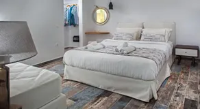 Abelomilos Exclusive Villa - Image 2
