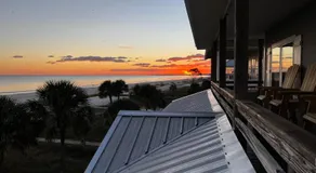 Turtle Beach Inn - Image 2