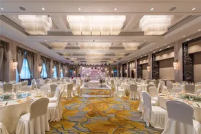Grand Palace Resort - Image 2