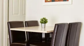 Willow Dene Holiday Apartments - Image 5