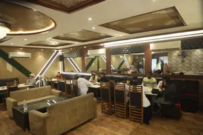 Hotel Taj Sarovar - Image 5