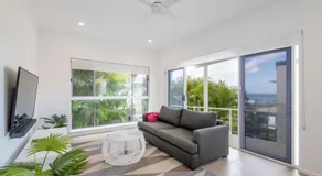 4 18 Peregian Esplanade Peregian Beach QLD 4573 - Image 4