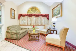 Microtel Inn & Suites by Wyndham Greensboro - Image 4