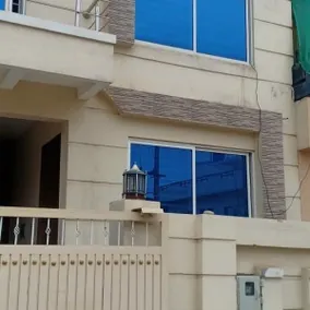Islamabad Luxuy Guest House - Image 2
