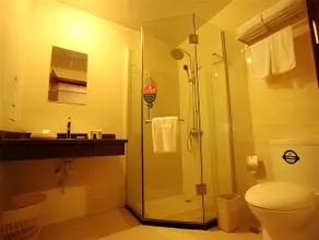 GreenTree Inn Jiangsu Taizhou Dongfeng Road Express Hotel - Image 5