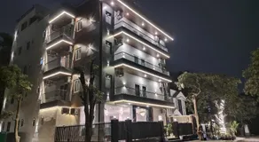 Emerald Suites - Image 5