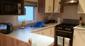Holiday Home Breaks At Tattershall Lakes - Image 3