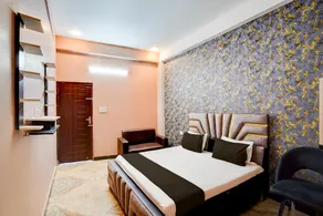 Hotel O A-PLUS HOTEL & RESTAURANT - Image 2