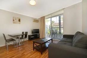 Mandurah Motel and Apartments - Image 2