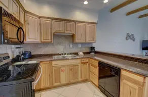 627 El Matador Condo by RedAwning - Image 5
