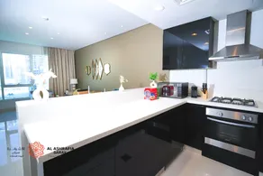 Central 1 BR apartment in Canal View Dubai - Image 4