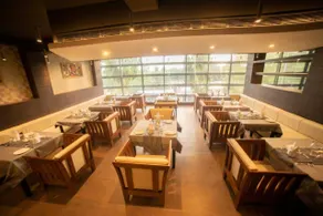 HOTEL SAVITHRI - Image 5
