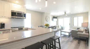 Oceanfront condo, ocean view and indoor pool - Image 3