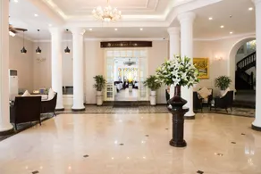 Hoa Binh Hotel - Image 2