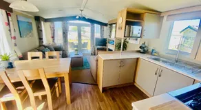 B47 Caravan Seven Bays - Image 3
