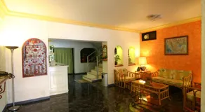 Hotel Plaza Crystal - Image 2