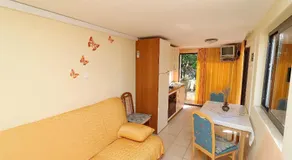 Seaside Apartments Markota - Image 2