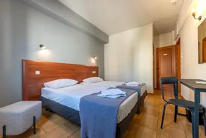 Stalis Hotel - Image 1