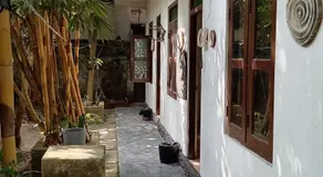 Surf Kin Garden Inn - Image 3