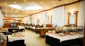 Hotel Slovenija - Image 4