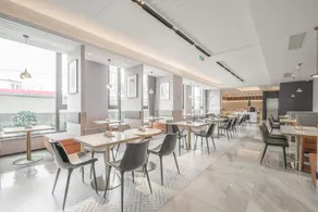 Atour Hotel Taizhou Maoye World - Image 5