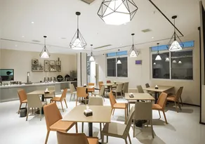 City Comfort Inn Zhoukou Huaiyang Kangle Road - Image 4