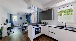 Frankie's Apartment - Free parking - Image 3