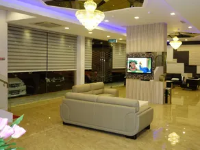 One Avenue Hotel (IJM) - Image 2