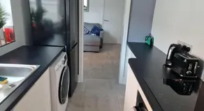 Primrose Stays - 3 bedroom House - Image 2