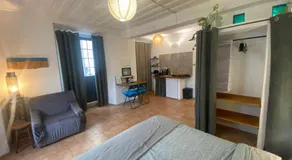 Casa lovits - Cozy One-Bedroom Apartment with Modern Comforts - Image 2