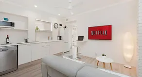 Pet Pawfect Coastal Stay - Image 2