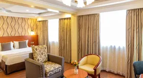 Hillcourt Resort and Spa - Image 2