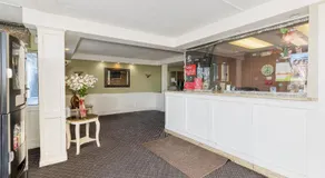 The SkyBreeze Inn - Image 3