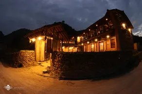 Dinh Đá H'Mông - Karsterly Rock Lodge - Image 2