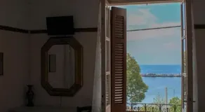 Στρατής - Image 5