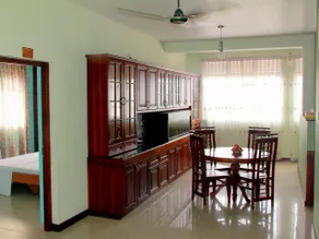 Hill Top Apartment - Image 2