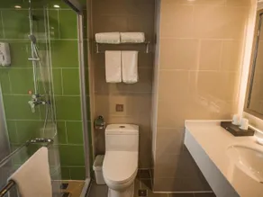 GreenTree Inn Suqian Suyu District Red Star Macalline - Image 3