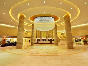 Win Win Hotel - Image 2