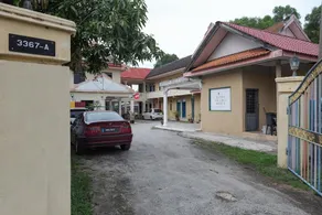 OYO 90018 River Village Hotel - Image 5