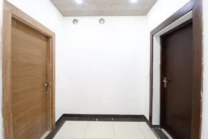 OYO 27916 Hotel Bubbles - Image 4