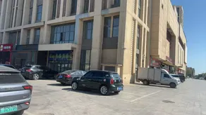 Yixuan Apartment Hotel - Image 3
